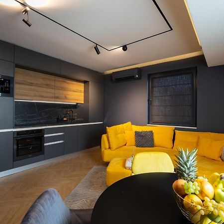 Topaz Beachfront Apartment Varna ภายนอก รูปภาพ