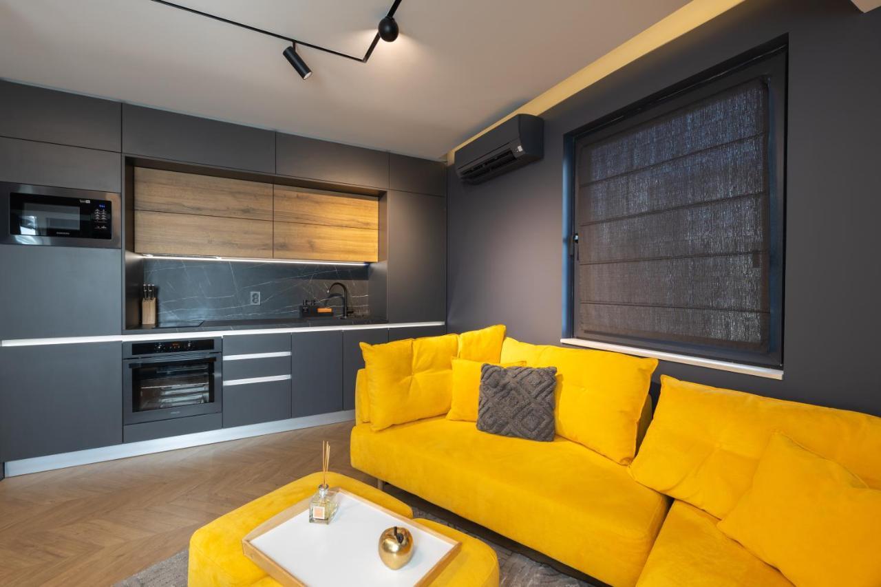 Topaz Beachfront Apartment Varna ภายนอก รูปภาพ